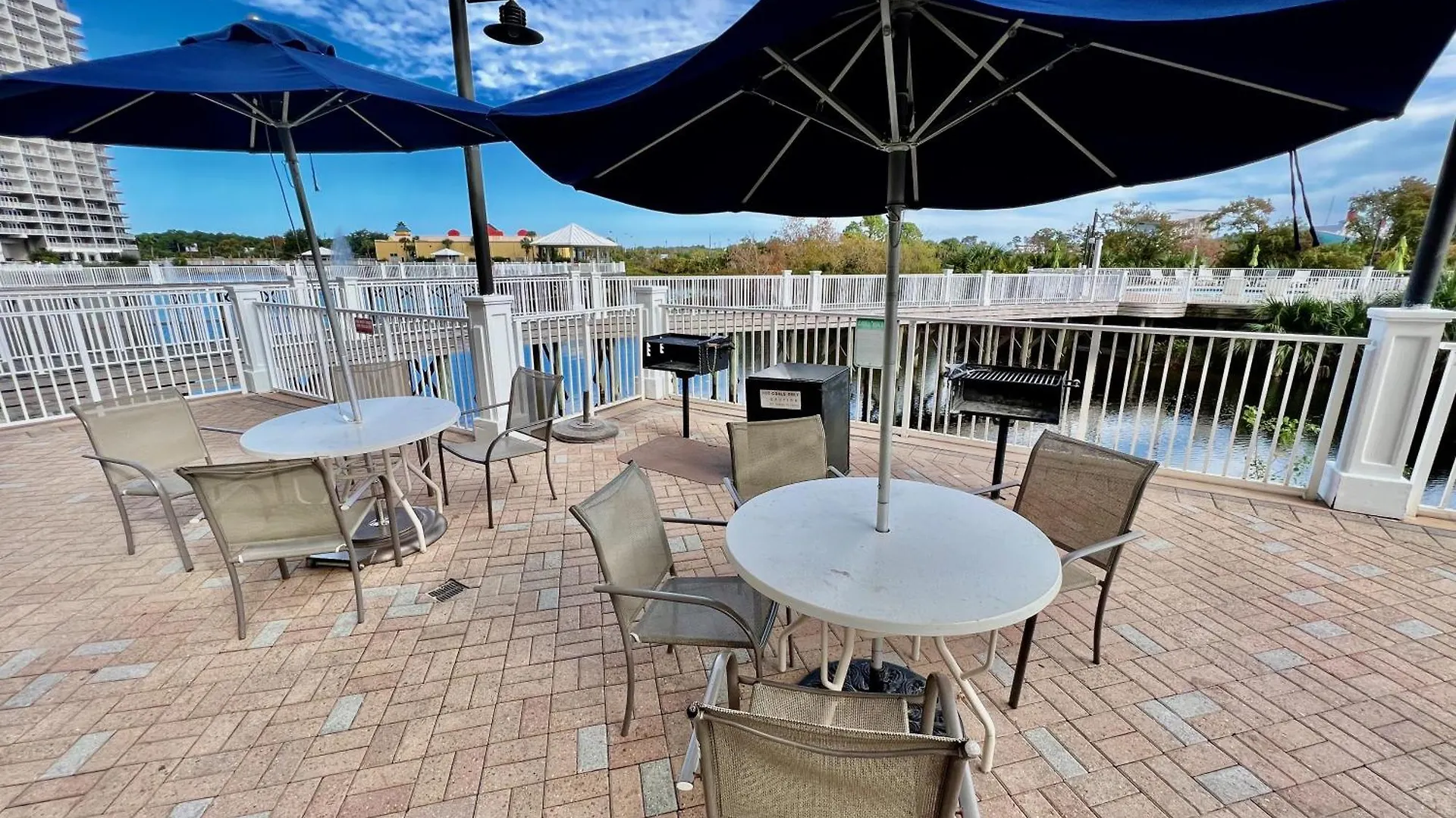 Apartment Beach & Ocean Views! Steps To Beach & Dining, Sleeps 9! Dolce Vita Getaways Pcb Panama City Beach