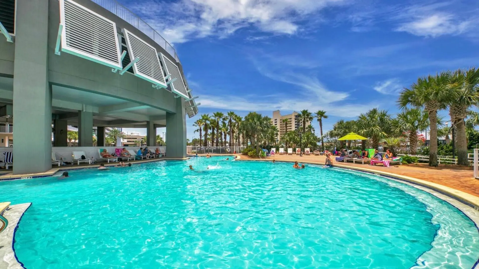 Apartment Beach & Ocean Views! Steps To Beach & Dining, Sleeps 9! Dolce Vita Getaways Pcb Panama City Beach United States