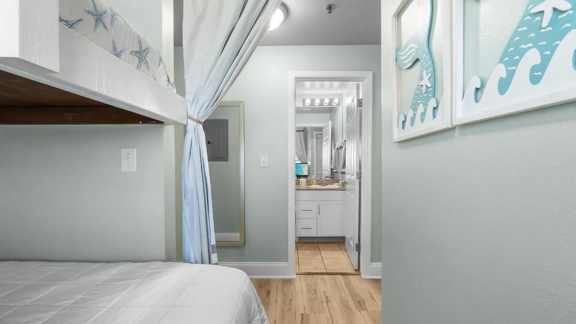 Beach & Ocean Views! Steps To Beach & Dining, Sleeps 9! Dolce Vita Getaways Pcb Panama City Beach United States